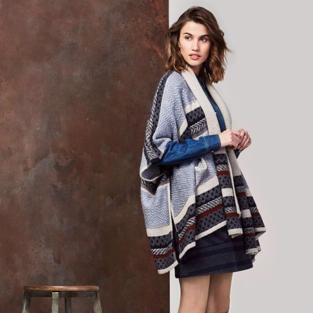 Falmer Heritage Sweater Poncho Shawl​
